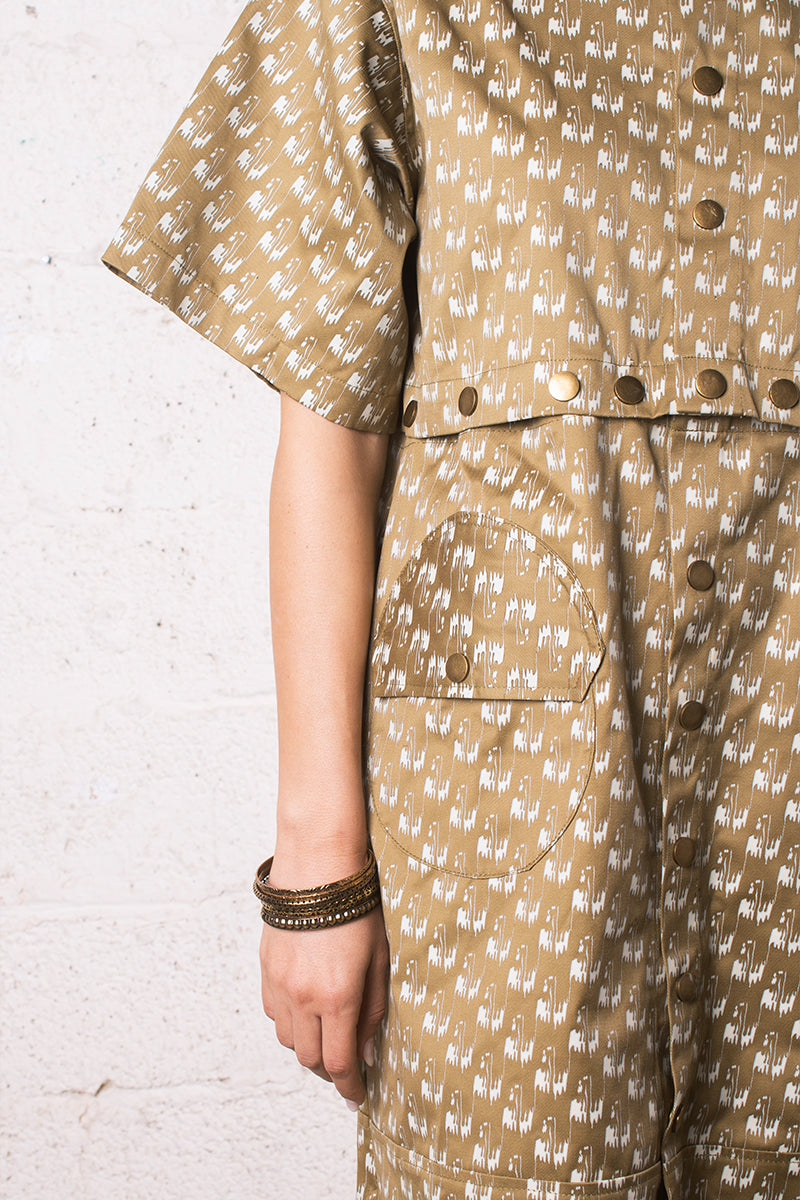 ‘SAHU’ The Spiritual Crop Button Top